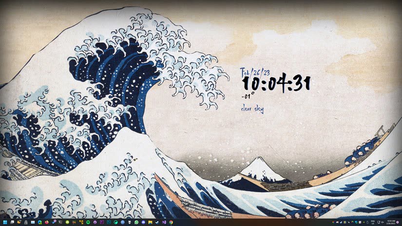 Japanese Great Wave art with live clock widget overlay